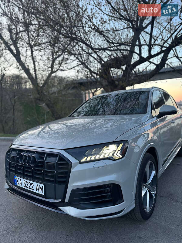 Внедорожник / Кроссовер Audi Q7 2022 в Киеве