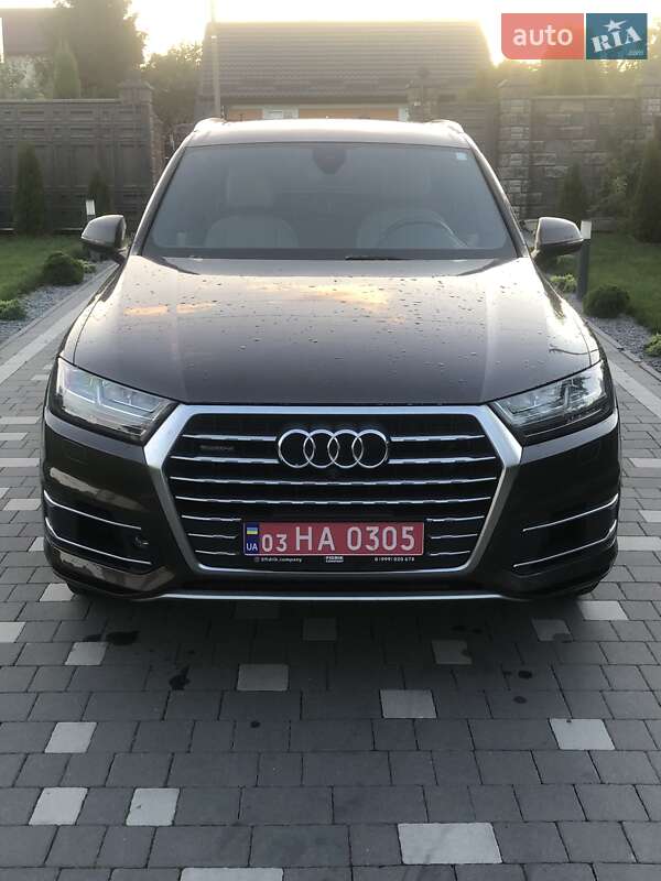 Audi Q7 2016