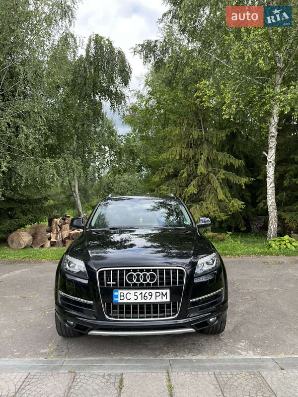Внедорожник / Кроссовер Audi Q7 2012 в Луцке