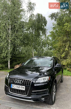 Позашляховик / Кросовер Audi Q7 2012 в 