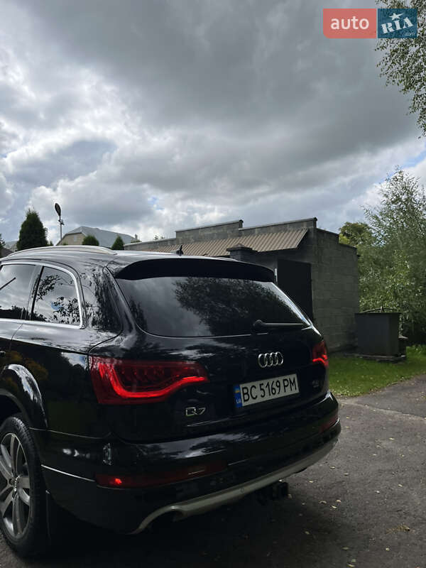 Внедорожник / Кроссовер Audi Q7 2012 в Луцке