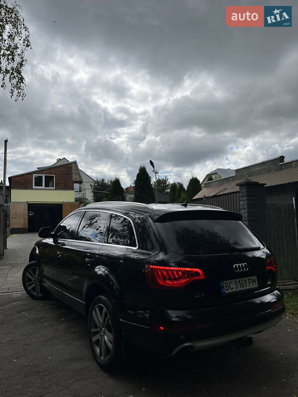 Внедорожник / Кроссовер Audi Q7 2012 в Луцке