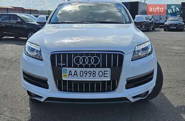 Внедорожник / Кроссовер Audi Q7 2010 в 