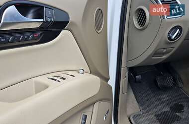 Внедорожник / Кроссовер Audi Q7 2010 в 