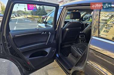Внедорожник / Кроссовер Audi Q7 2006 в 