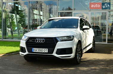 Позашляховик / Кросовер Audi Q7 2019 в Києві