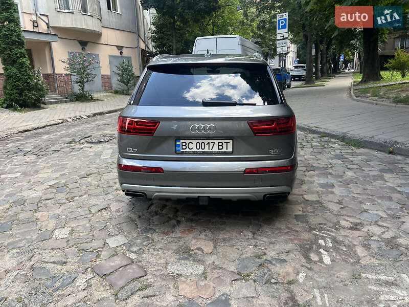 Внедорожник / Кроссовер Audi Q7 2017 в Львове