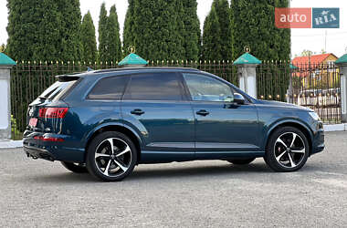 Внедорожник / Кроссовер Audi Q7 2019 в 