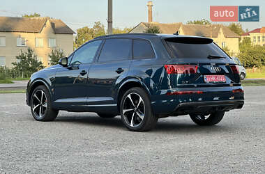 Внедорожник / Кроссовер Audi Q7 2019 в 