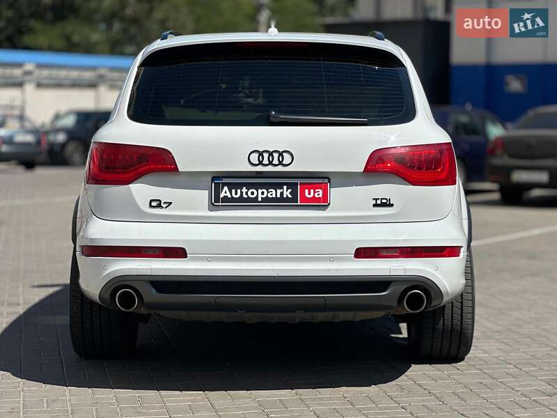 Внедорожник / Кроссовер Audi Q7 2012 в Одессе