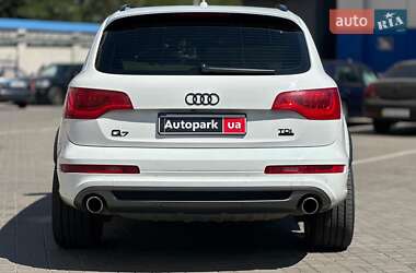 Внедорожник / Кроссовер Audi Q7 2012 в 