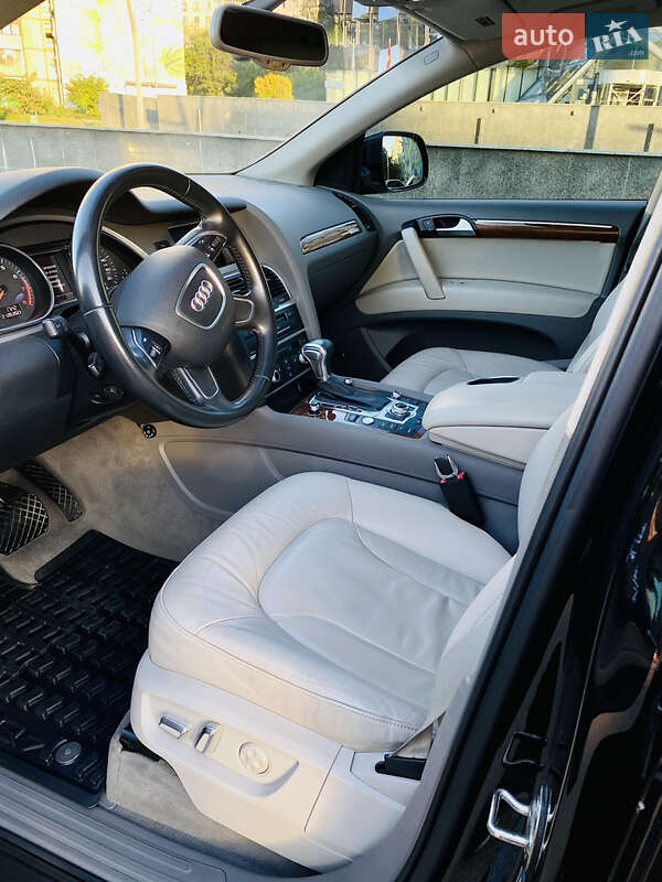 Внедорожник / Кроссовер Audi Q7 2015 в Харькове фото 12 Внедорожник / Кроссовер Audi Q7 2015 в Харькове