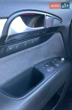Внедорожник / Кроссовер Audi Q7 2010 в 