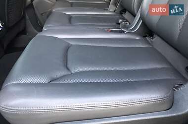 Позашляховик / Кросовер Audi Q7 2016 в 