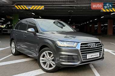 Позашляховик / Кросовер Audi Q7 2018 в Києві