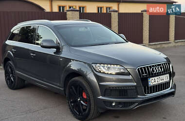 Внедорожник / Кроссовер Audi Q7 2014 в 