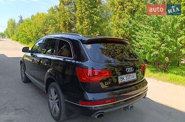 Внедорожник / Кроссовер Audi Q7 2014 в 