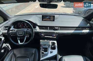 Внедорожник / Кроссовер Audi Q7 2018 в 