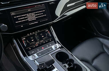 Внедорожник / Кроссовер Audi Q7 2021 в 