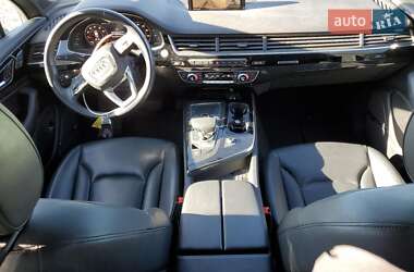 Внедорожник / Кроссовер Audi Q7 2019 в 