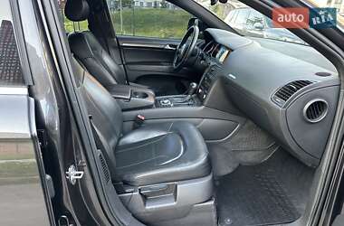 Внедорожник / Кроссовер Audi Q7 2007 в 