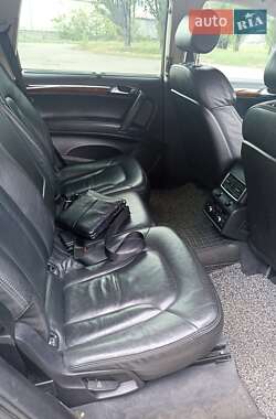 Внедорожник / Кроссовер Audi Q7 2007 в 