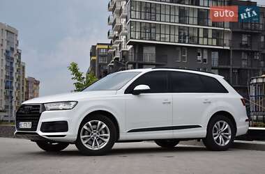 Внедорожник / Кроссовер Audi Q7 2019 в 