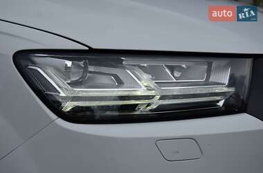Внедорожник / Кроссовер Audi Q7 2019 в 