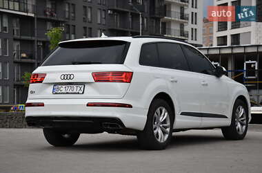 Внедорожник / Кроссовер Audi Q7 2019 в 