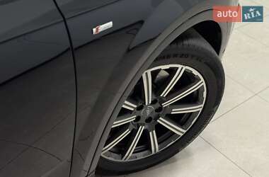 Внедорожник / Кроссовер Audi Q7 2017 в 