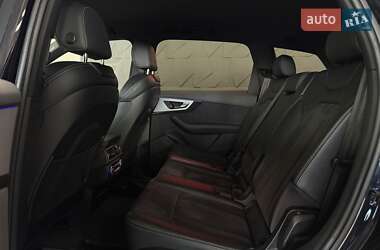 Внедорожник / Кроссовер Audi Q7 2017 в 