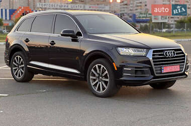 Позашляховик / Кросовер Audi Q7 2017 в Києві