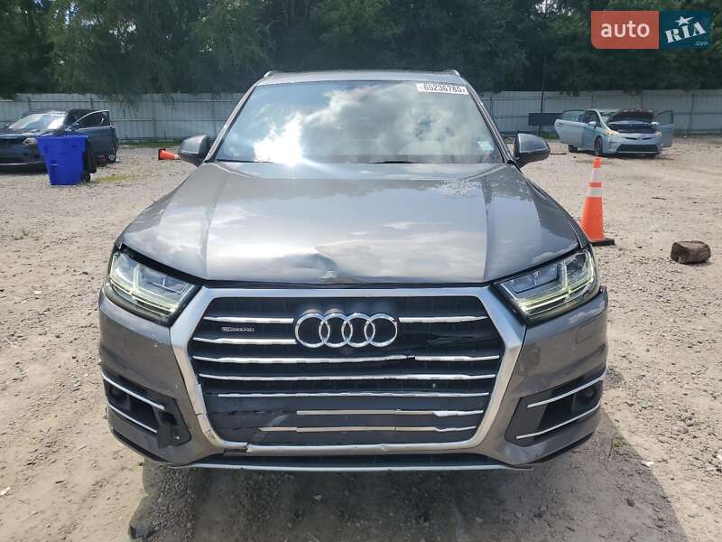 Внедорожник / Кроссовер Audi Q7 2017 в Киеве