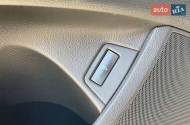 Внедорожник / Кроссовер Audi Q7 2013 в 