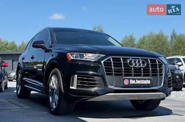 Внедорожник / Кроссовер Audi Q7 2020 в 