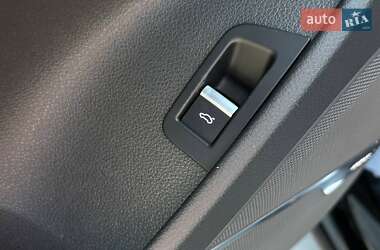 Внедорожник / Кроссовер Audi Q7 2020 в 