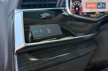 Внедорожник / Кроссовер Audi Q7 2020 в 
