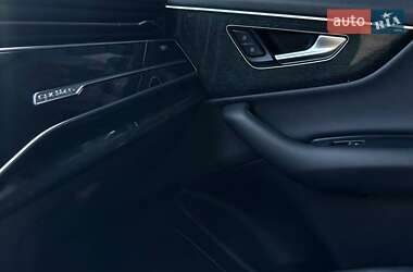 Внедорожник / Кроссовер Audi Q7 2020 в 