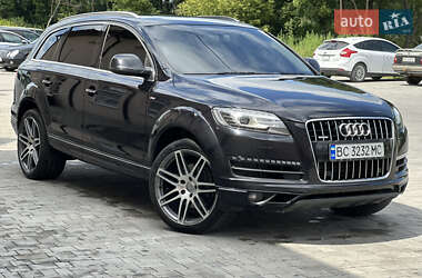 Внедорожник / Кроссовер Audi Q7 2014 в 