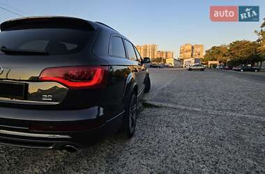 Внедорожник / Кроссовер Audi Q7 2013 в Одессе