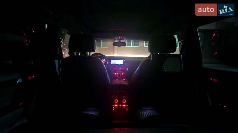 Позашляховик / Кросовер Audi Q7 2013 в Одесі