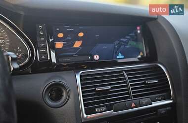 Внедорожник / Кроссовер Audi Q7 2013 в 
