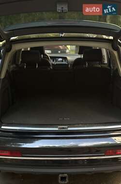 Внедорожник / Кроссовер Audi Q7 2013 в 