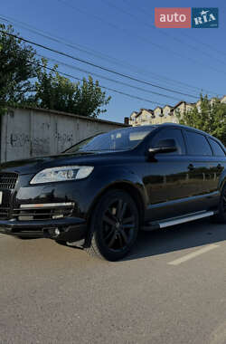 Внедорожник / Кроссовер Audi Q7 2008 в 