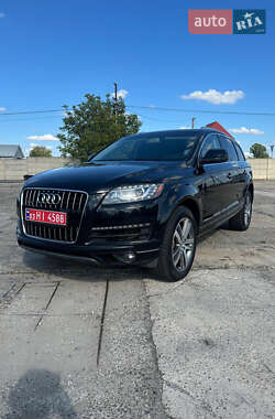 Внедорожник / Кроссовер Audi Q7 2015 в 