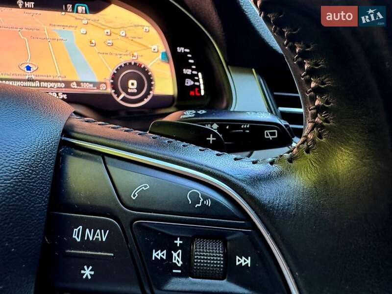 Внедорожник / Кроссовер Audi Q7 2016 в Хмельницком