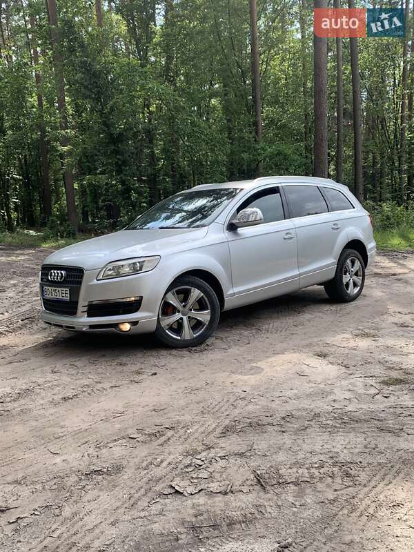 Внедорожник / Кроссовер Audi Q7 2006 в Кременце