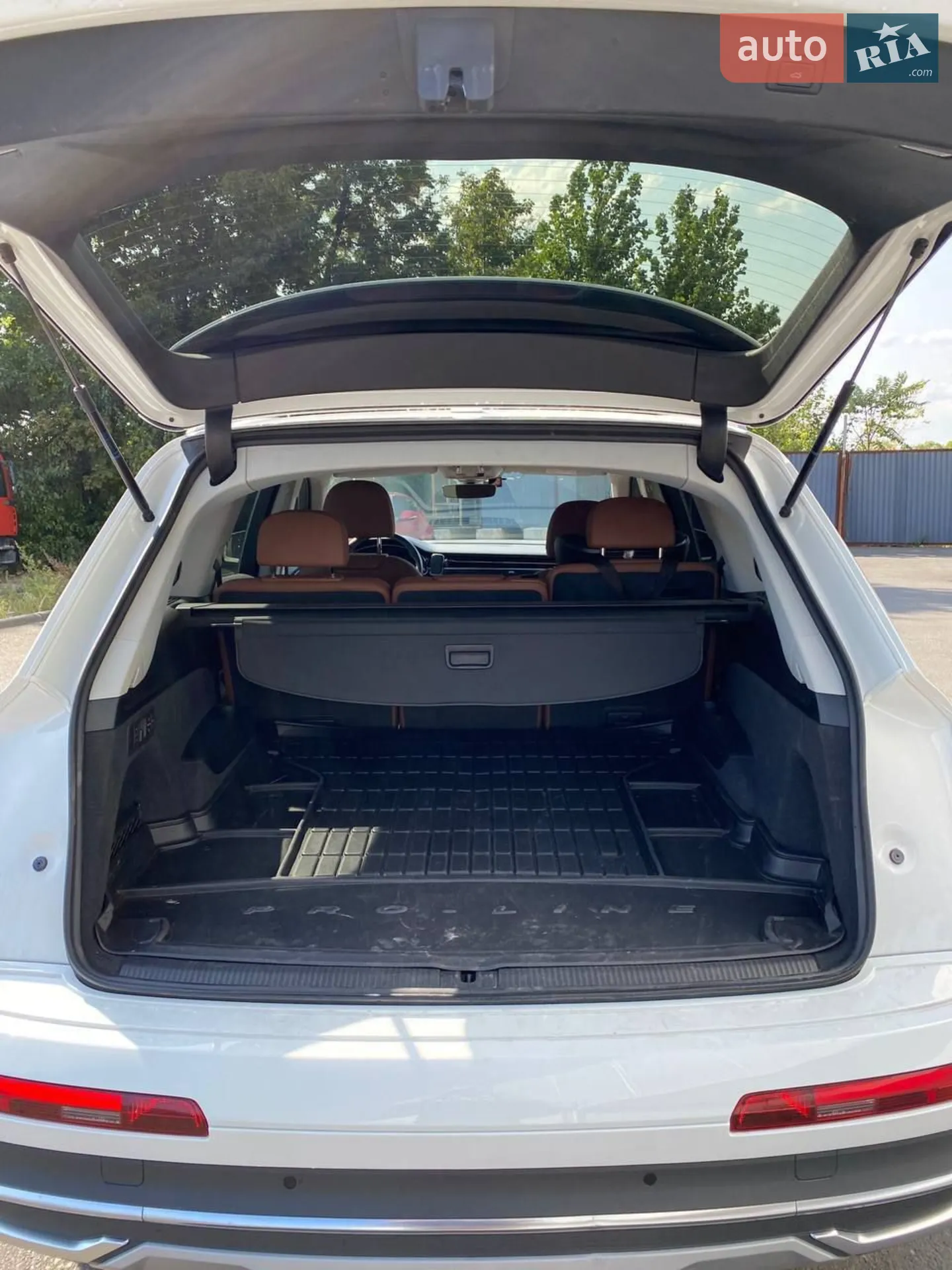 2020 Audi Q7 - мініатюра 2
