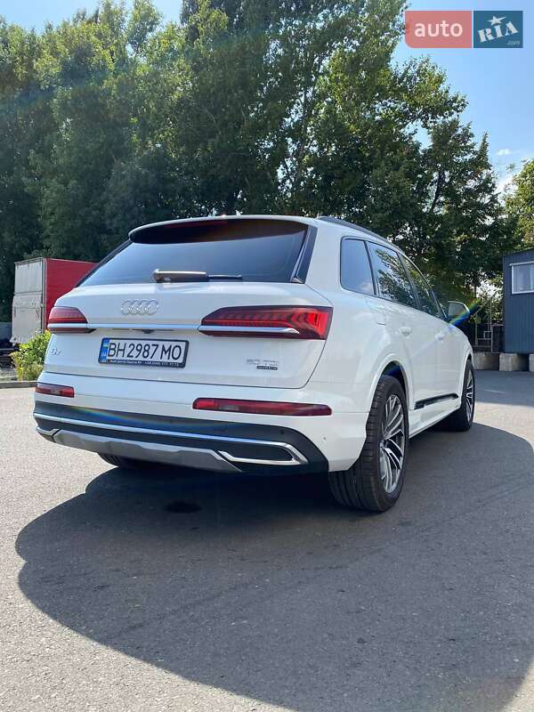 Позашляховик / Кросовер Audi Q7 2020 в Одесі