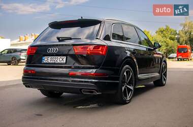 Внедорожник / Кроссовер Audi Q7 2016 в 